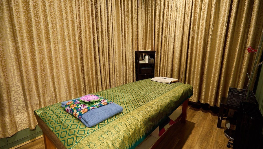 Calm massage room at Chabaa Thai & Remedial Massage in Surry Hills, New South Wales, AU with elegant decor.