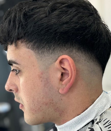 Immagine 2, ax.barber_