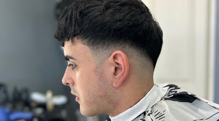 ax.barber_