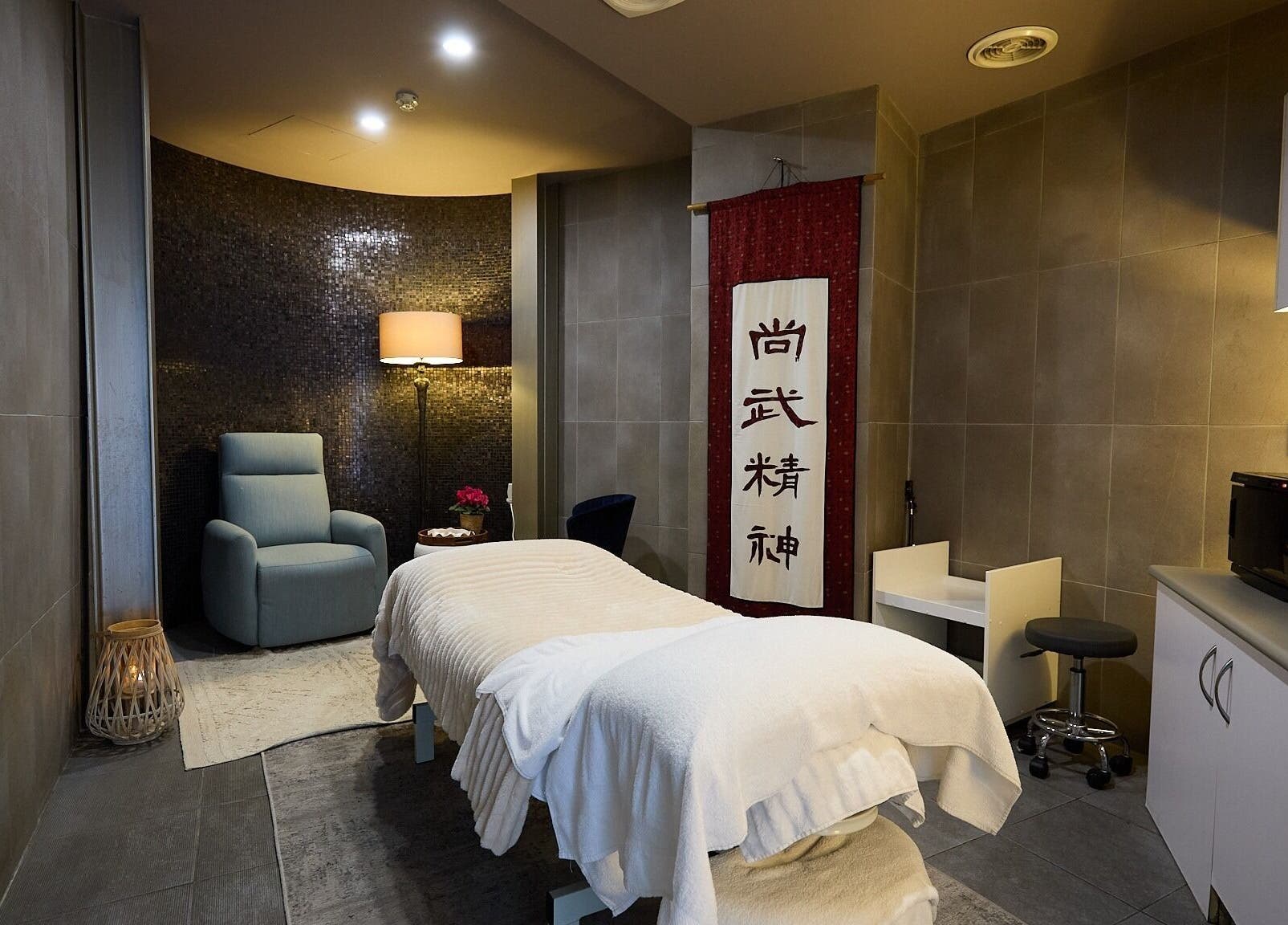 Cozy massage room at Elena Massage & Bodywork in Paddington, New South Wales, AU with a serene atmosphere.