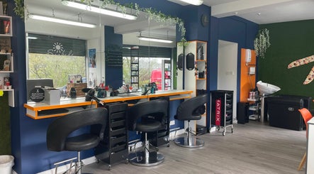 Revive Hair and Beauty, bild 2