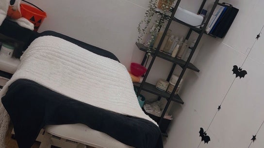 Poppys Lashes & Beauty