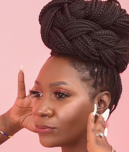 Adjua Braidz & Beauty, bilde 2