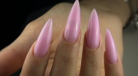 Hình ảnh 2 của Nailartbye