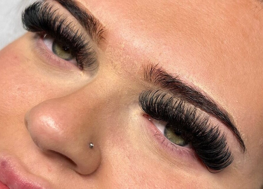 Close-up of lush lashes at Lash & Glow By Jessica, Isleham, England, GB showcasing expert beauty service.