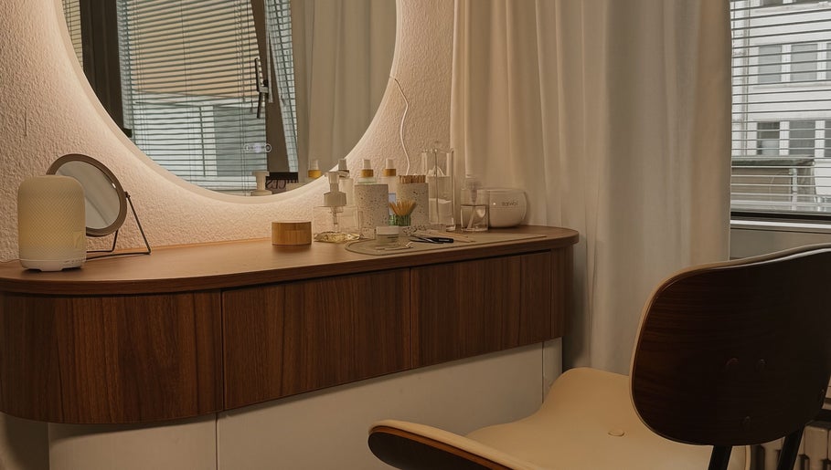 Elegant beauty station at With love, Christi in Düsseldorf, Nordrhein-westfalen, DE.