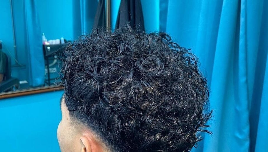 Curly hairstyle at Jnal Gunthink & Jnal Salon, Bandar Penawar, Johor Darul Ta'zim, MY.