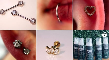 Hilo Rojo Piercing Bar image 3