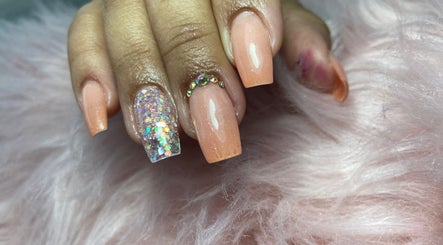 Dani Nails image 2