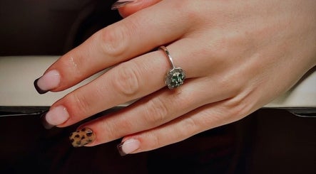 Polishthempretty_bysam image 2