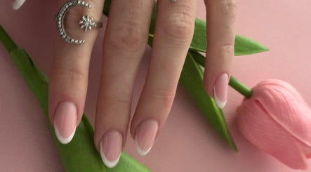 Nails by Hetty