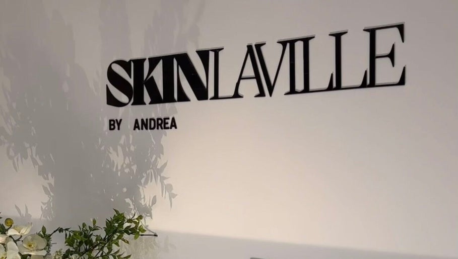 SKINLAVILLE Bild 1