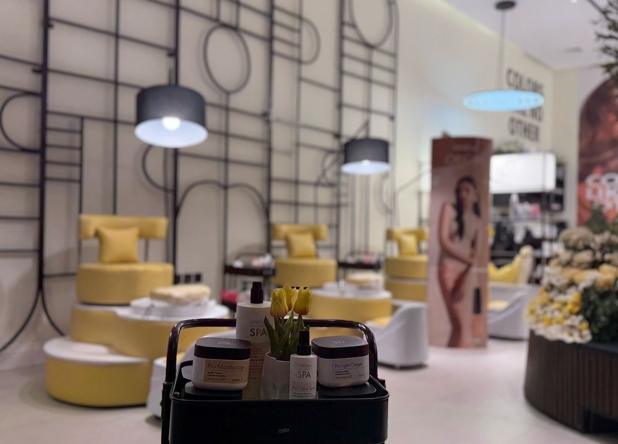 Relaxing spa lounge at Body and Mood Spa I مركز بودي آند مود سبا, Al Hofuf, Eastern Province, SA.