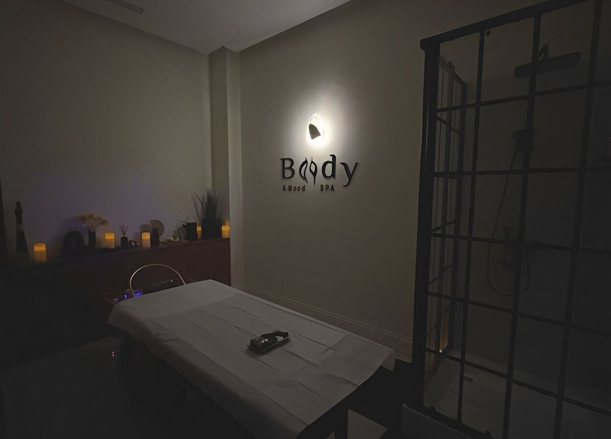 Tranquil massage room at Body and Mood Spa I مركز بودي آند مود سبا, Al Hofuf, Eastern Province, SA.