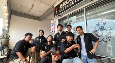 broson barbershop