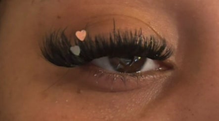 BlacX Lashes