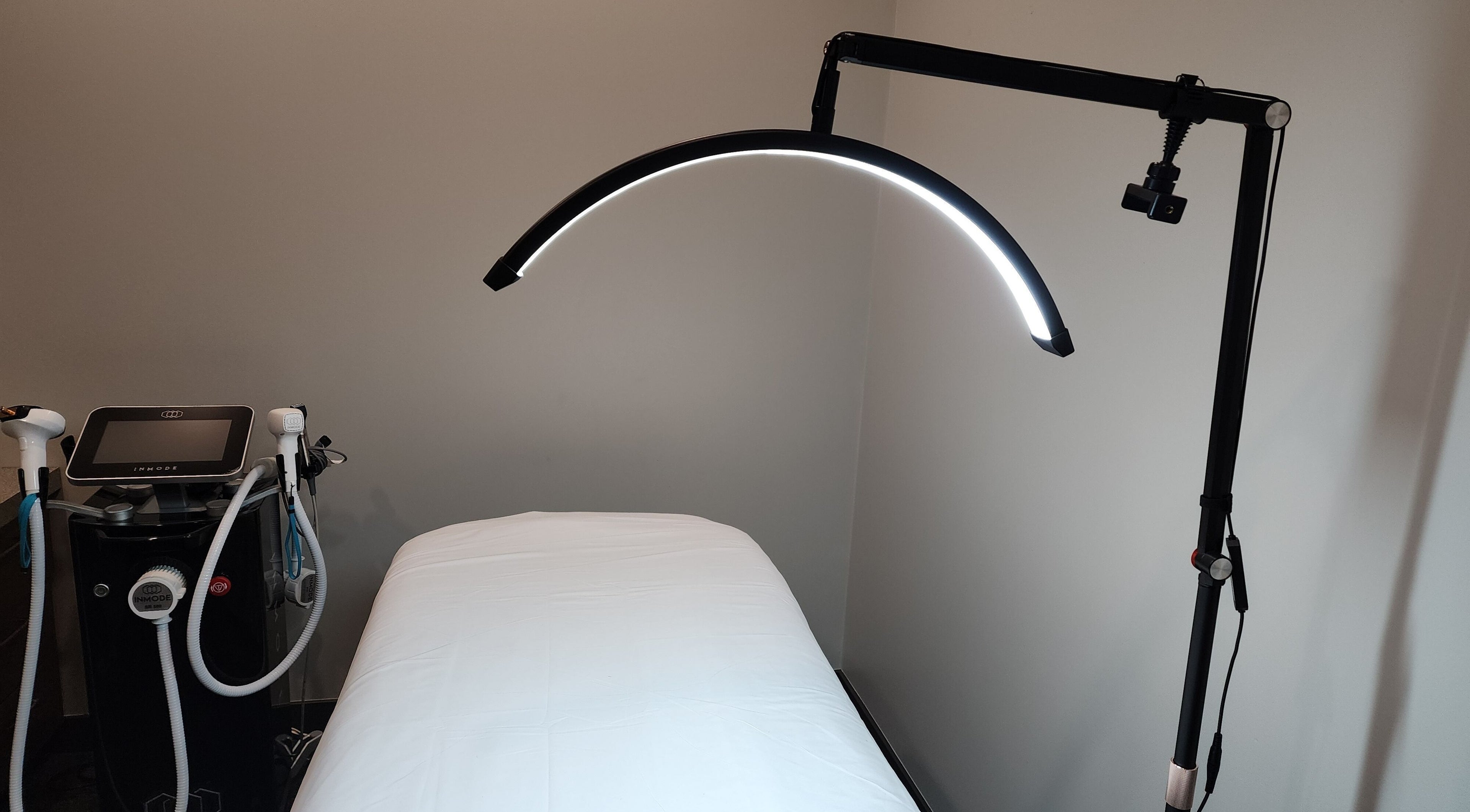 Modern treatment room at Optiview Skin and Laser Clinic, Surrey, British Columbia, CA with state-of-the-art equipment.