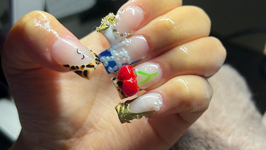 JeishyNailStudio image 1