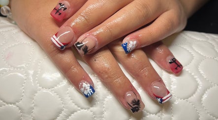JeishyNailStudio image 2