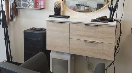Wildflower Hair Salon, bilde 2
