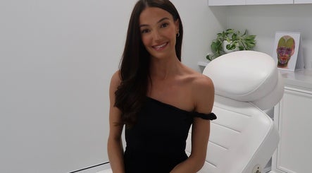 Cosmetic Nurse Carly