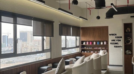 La Venir Ladies Salon, bilde 2