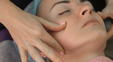 Image de Sarah naturopathe & massages bien-être 3