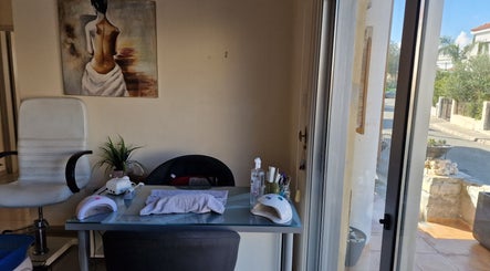 Simply Unique Beauty Salon