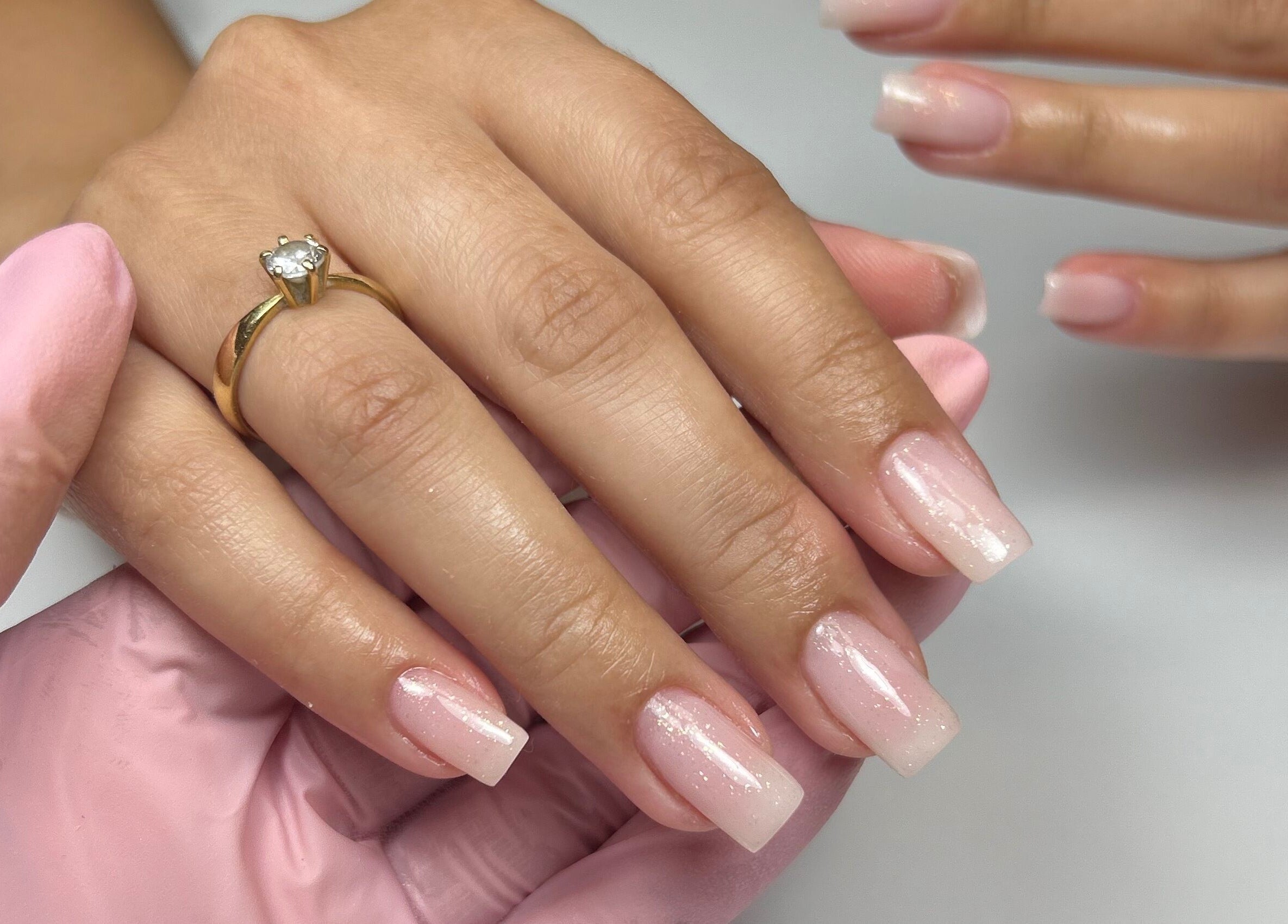 Unhas elegantes e bem cuidadas em Taissa Gomes Nails, Leiria, Leiria, PT.