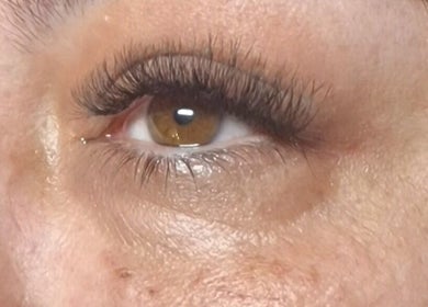 Close-up of enhanced eyelashes at Glowgetter Beauty, Holmes Chapel, England, GB showcasing lash treatment.