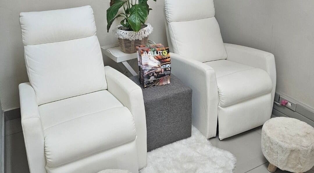 Relaxing chairs and decor at Dandelion Beauty Studio, Ballito, Kwazulu-natal, ZA.