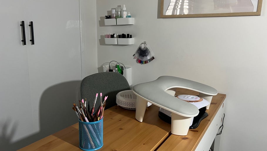 Your Nail Girle image 1