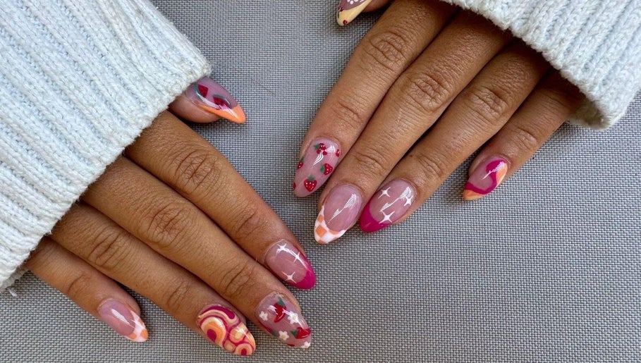 Seif Nails, bilde 1