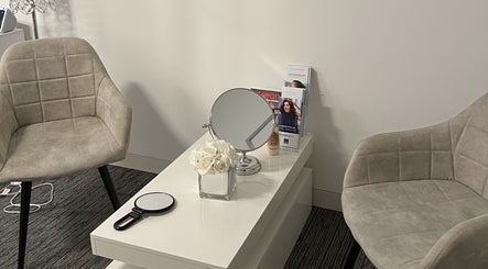 MedGlow & Co image 2