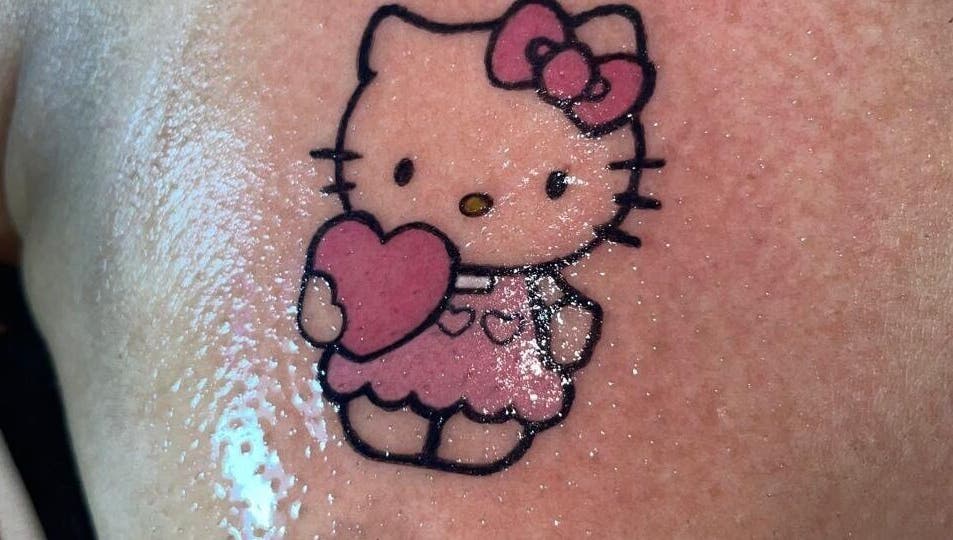 Cute heart tattoo at JT’s Tattoo Studio in Cape Town, Western Cape, ZA. Professional tattoo art and design.