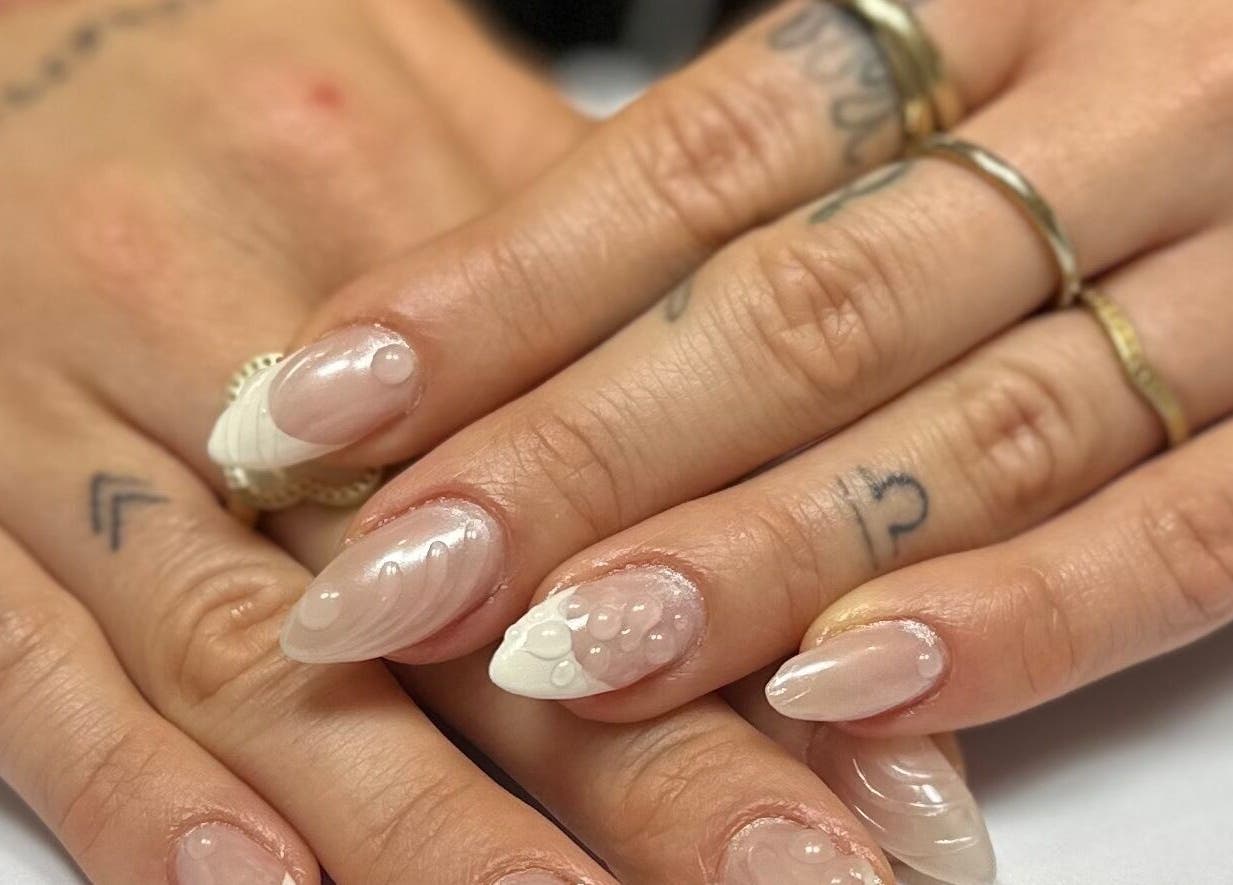 Unhas decoradas em Teresa Coelho, Portimão, Faro, PT, mostrando design artístico e detalhes sofisticados.