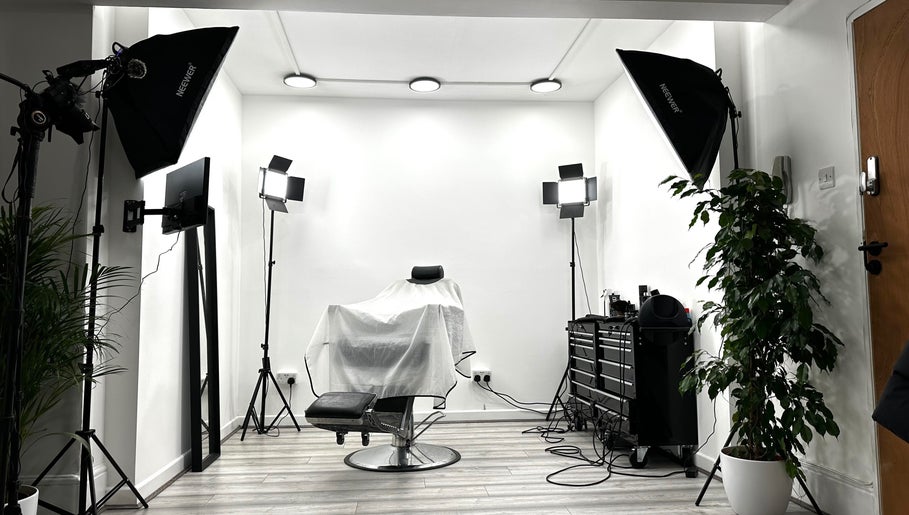 Aries Salon Academy image 1