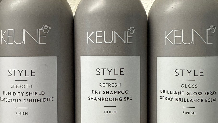 Колекція засобів для укладки Keune в AT EXPERT, Genève, Genève, CH.