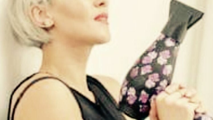 Mobile Hair Do image 1