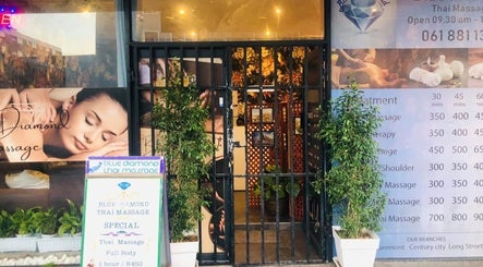 Entrance of Blue Diamond Thai Massage at 303 Main Road, Sea Point, Cape Town, Western Cape, ZA.