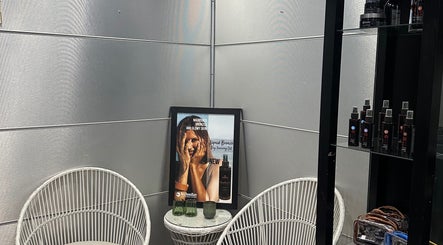 Solara Tanning image 2