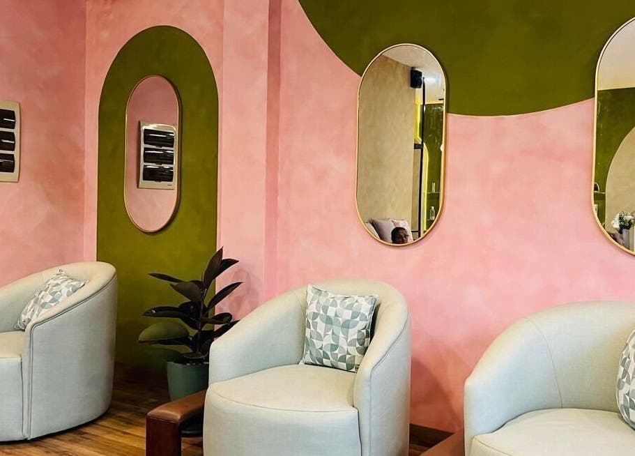 Modern lounge chairs with mirrors in Raquel's Wennappuwa, Wennappuwa, North Western Province, LK.