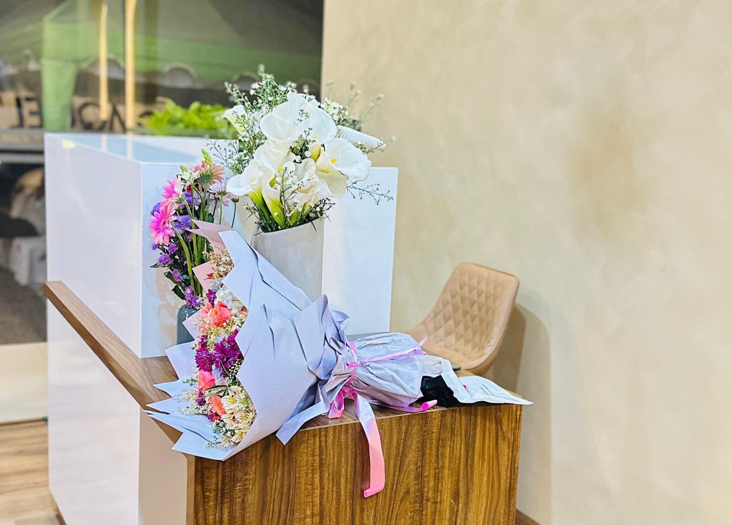Elegant flower display at Raquel's Wennappuwa reception, Wennappuwa, North Western Province, LK.