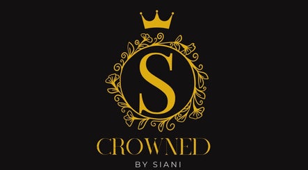 Crowned by Siani