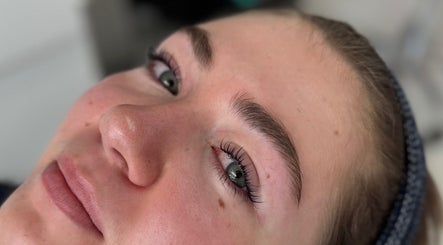 Immagine 2, A.BrowsnLashes