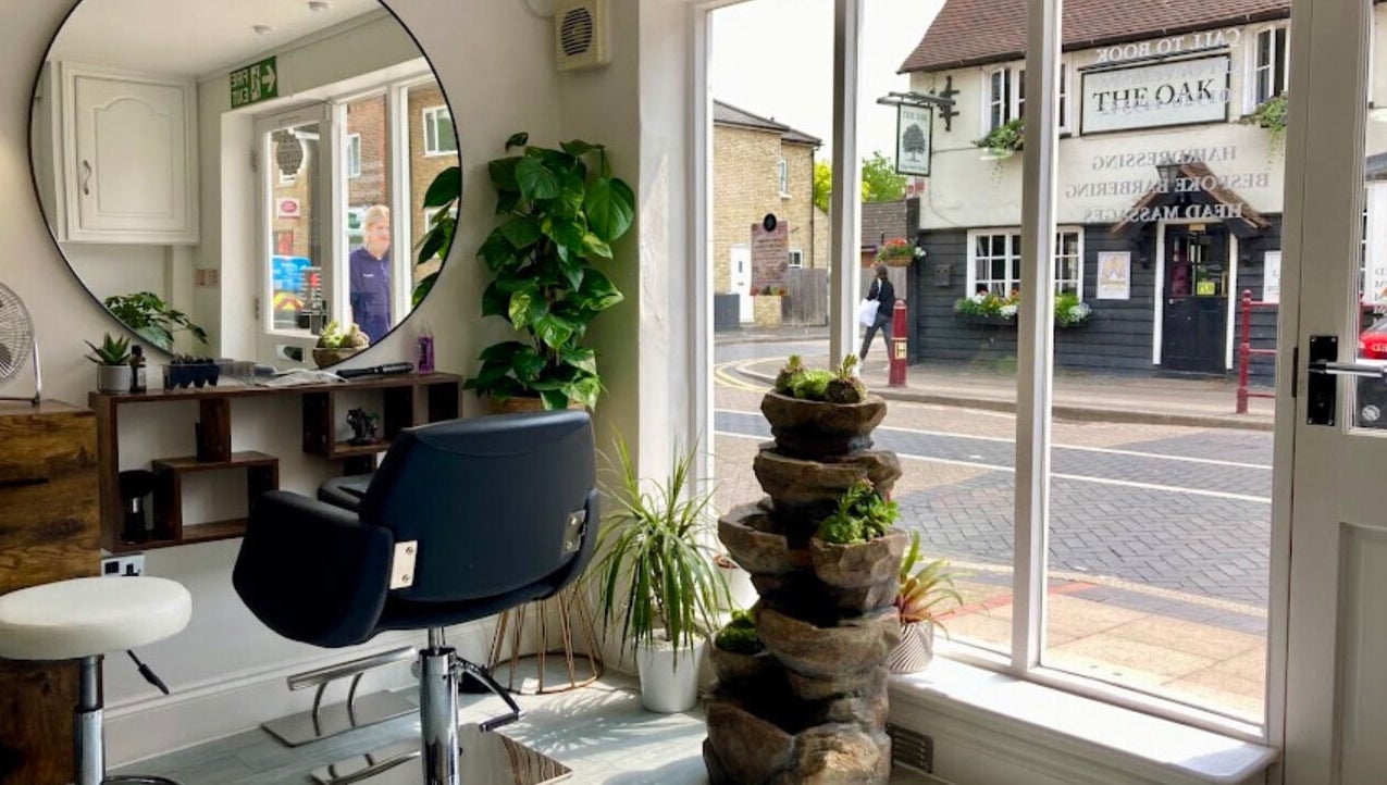 Stylish salon interior at House of L.A @ Jays escape, Stanstead Abbotts, England, GB, featuring chic decor.