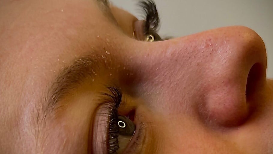 Zita’s Lashtherapy image 1