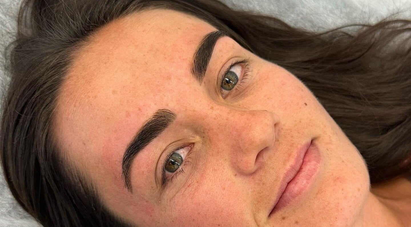 Perfectly shaped eyebrows at AMG Beauty Co, Quirindi, New South Wales, AU, showcasing expert grooming.