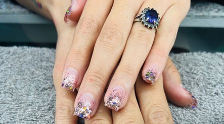 AceOfNails_Qro image 3