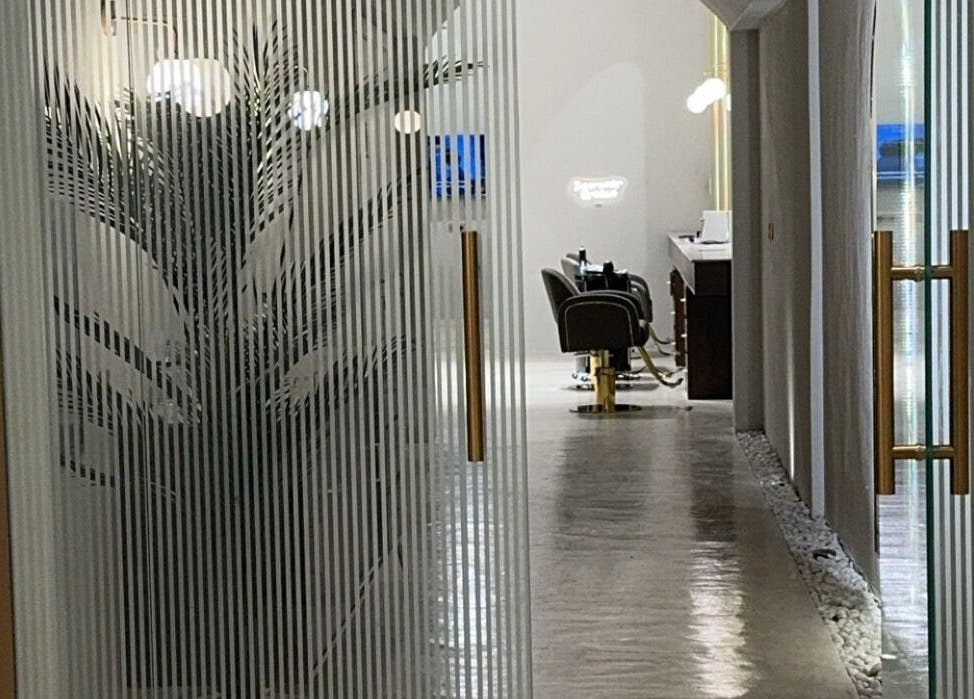 ديكور فاخر وسكينة في ممر Summer Breeze Salon & Spa في الرياض، منطقة الرياض، السعودية.